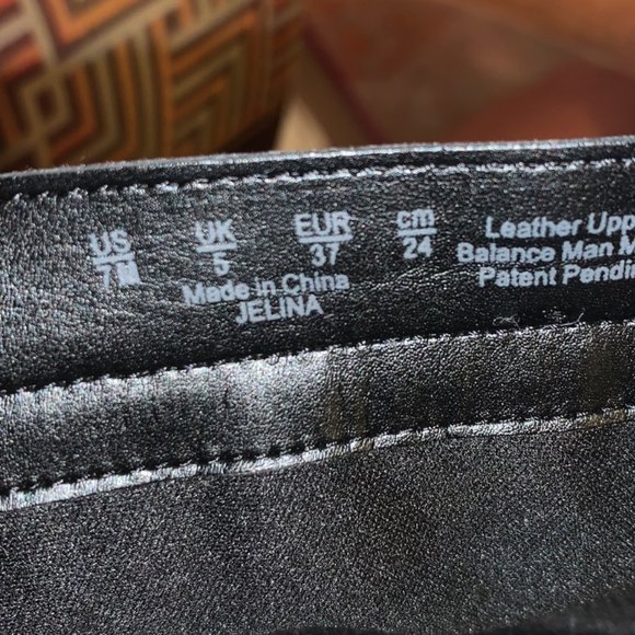 NEVER WORN! Naturalizer Black Leather Boots - Picture 6 of 6